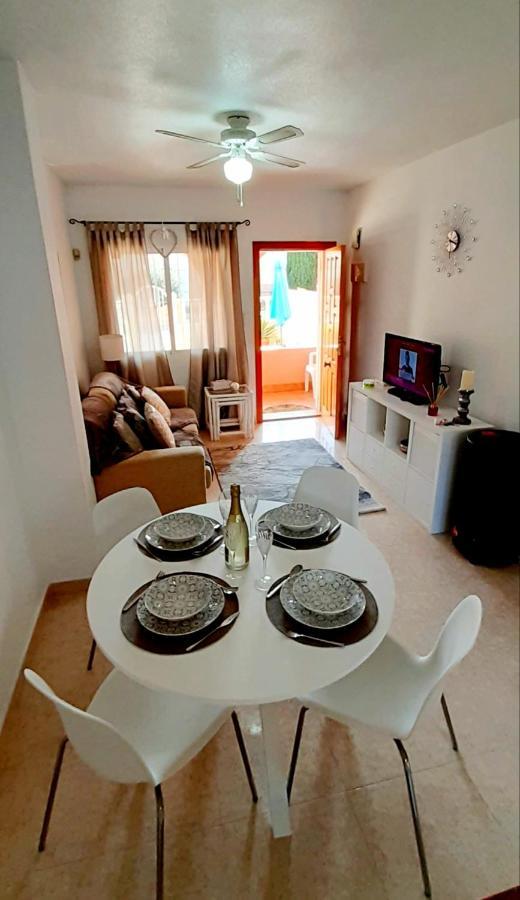 Cozy & Bright Apartment, Villamartin, Orihuela Costa Buitenkant foto